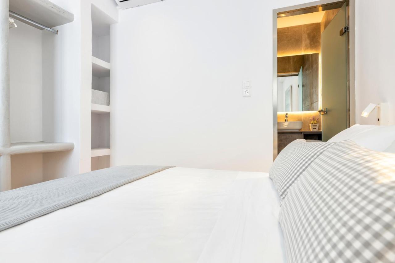 Pelican Paros Exterior photo