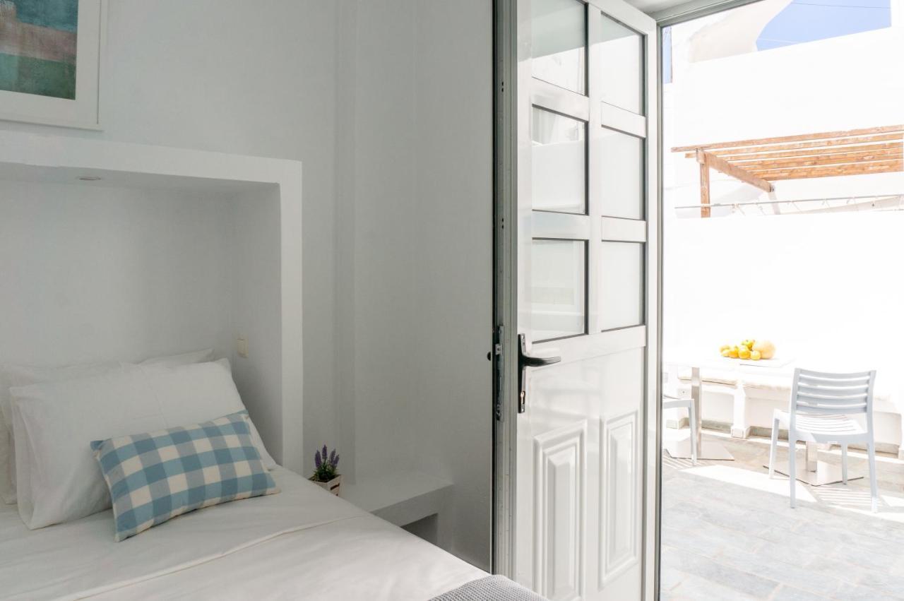 Pelican Paros Exterior photo