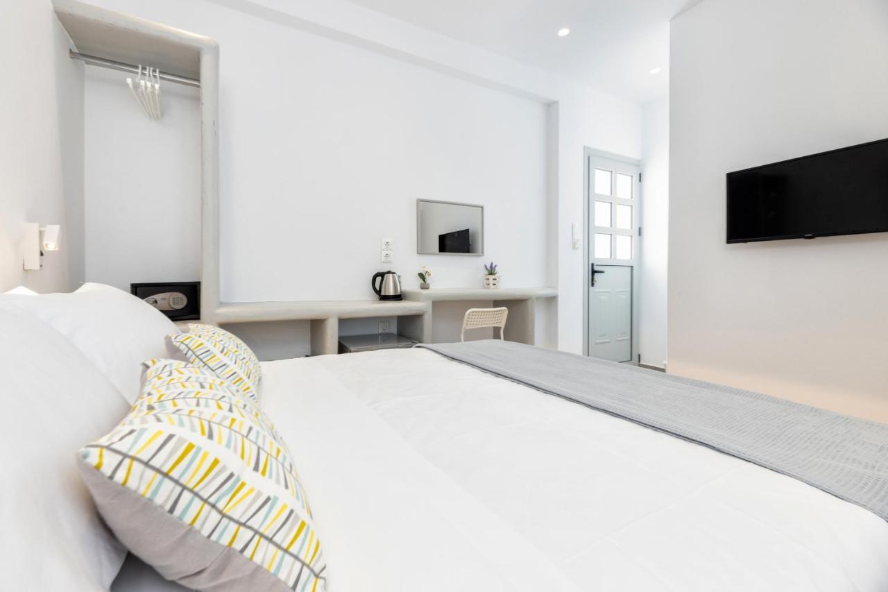 Pelican Paros Exterior photo