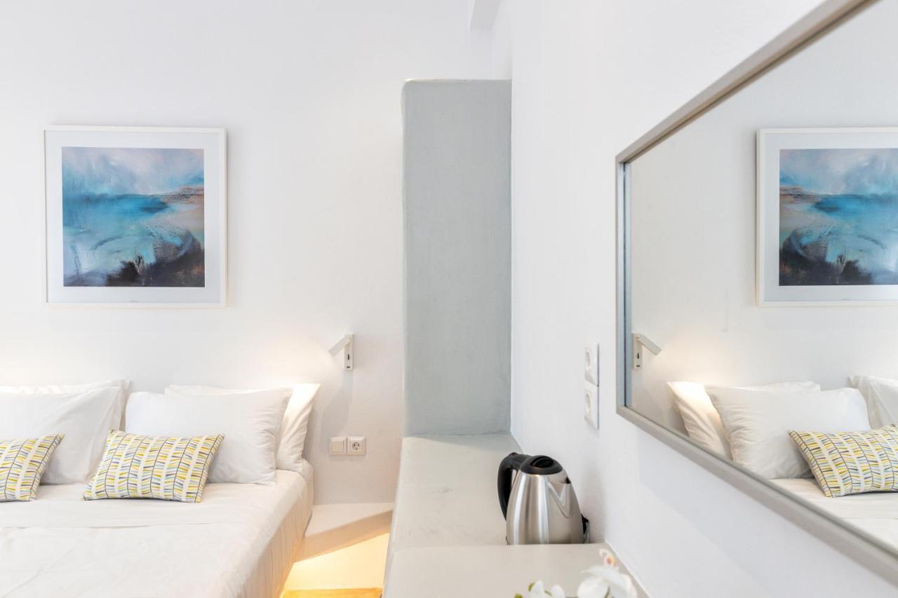 Pelican Paros Exterior photo