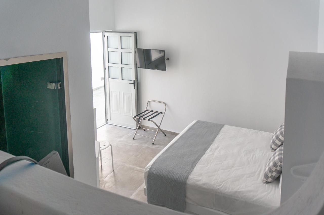 Pelican Paros Exterior photo