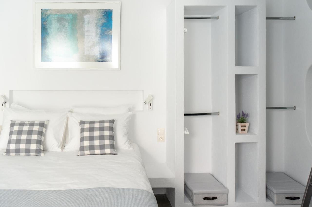 Pelican Paros Exterior photo