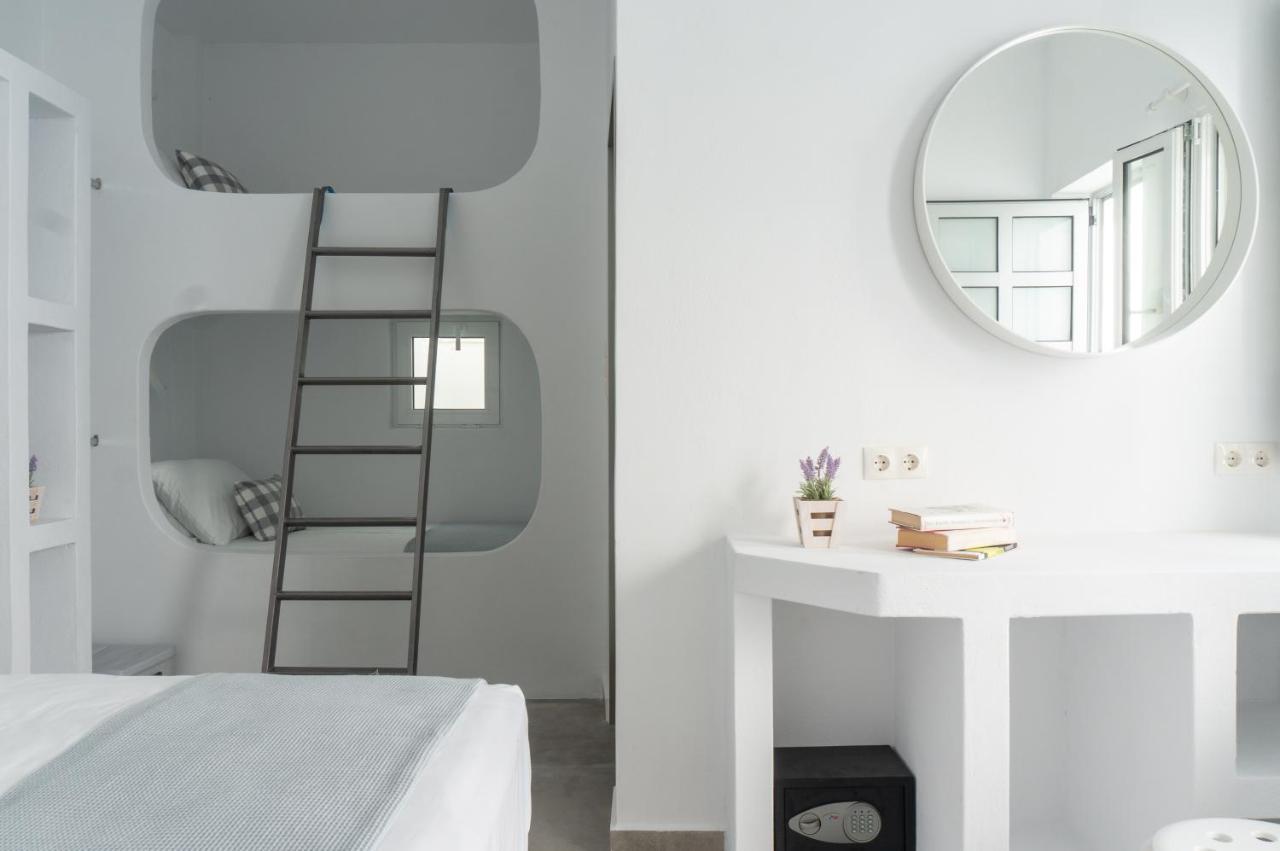 Pelican Paros Exterior photo