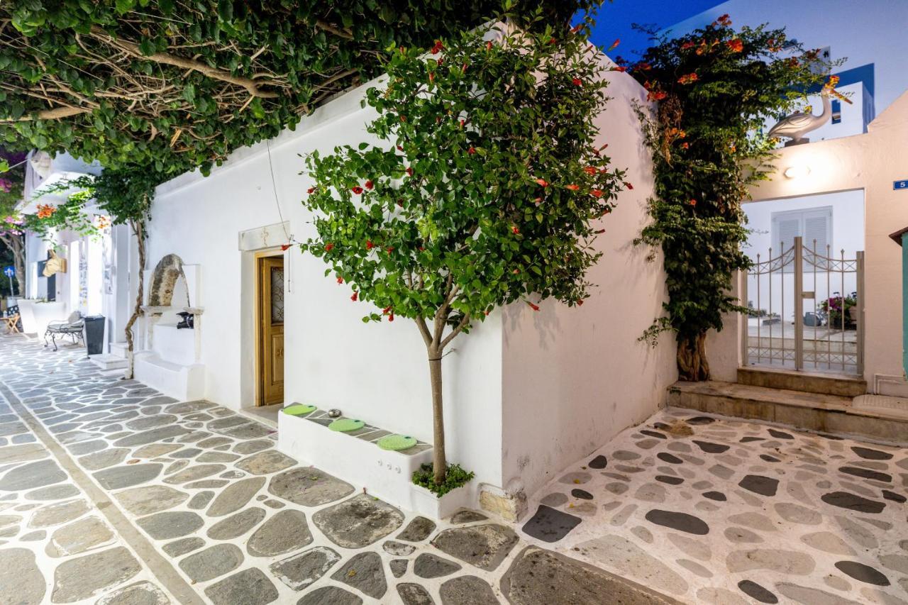 Pelican Paros Exterior photo
