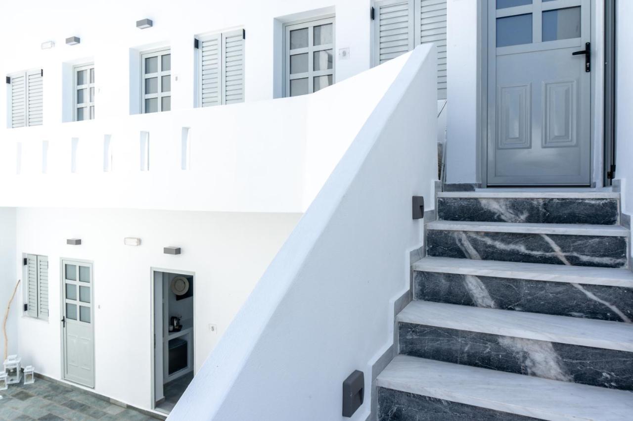 Pelican Paros Exterior photo