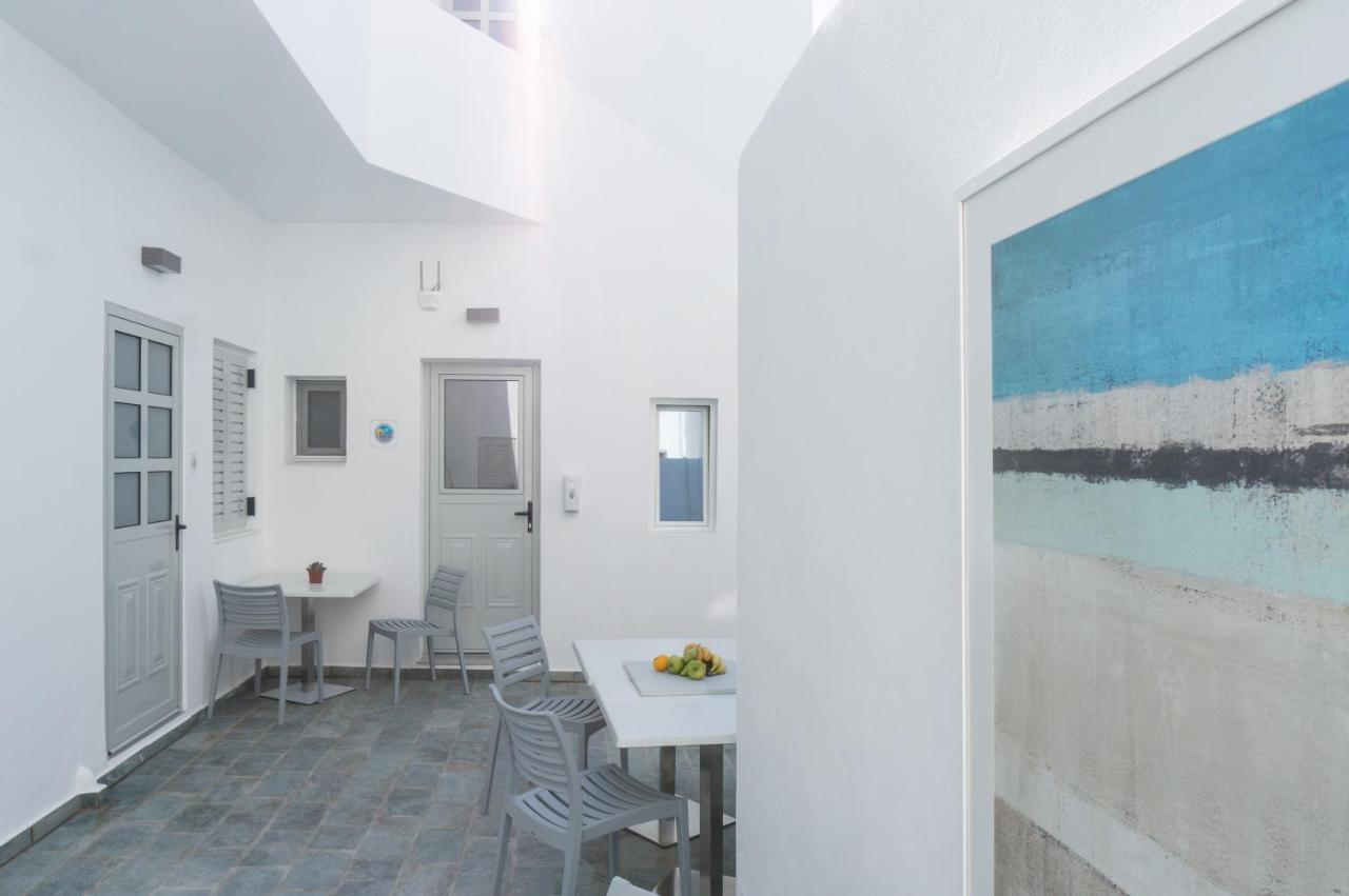 Pelican Paros Exterior photo